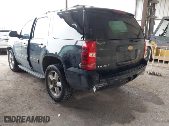 2013 Chevrolet Tahoe LS with VIN 1GNSCAE01DR121580, listed as a IAAI auction lot 41714743 with 257,616 mi miles and . Bid and sale history available at DreamBid. Image 3.