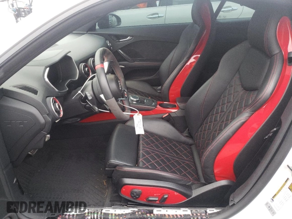 2019 Audi TTS z VIN TRUA1AFV4K1002525, wystawiony jako Copart lot #76539453 z przebiegiem 25 449 mil mil oraz Szkoda całkowita • Salvage title. Historia ofert i sprzedaży dostępna na DreamBid. Obrazek 7.