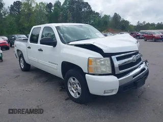 2009 Chevrolet Silverado 1500 LT with VIN 3GCEK23M29G132888, listed as a IAAI auction lot 41946696 with 254,228 mi miles and . Bid and sale history available at DreamBid. Image 1.