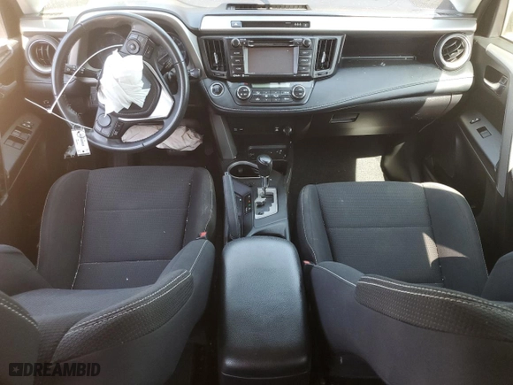 2018 Toyota RAV4 XLE with VIN 2T3WFREV2JW493257, listed as a Copart auction lot 50451035 with 0 mi miles and Salvage Title. Bid and sale history available at carsss.com. Image 8.