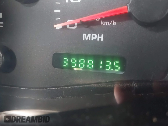 2005 Ford Excursion Limited с VIN 1FMNU43S05ED45873, выставлен на аукционе IAAI как лот 42627527 с пробегом 398 813 миль миль и . История ставок и продаж доступна на DreamBid. Изображение 15.