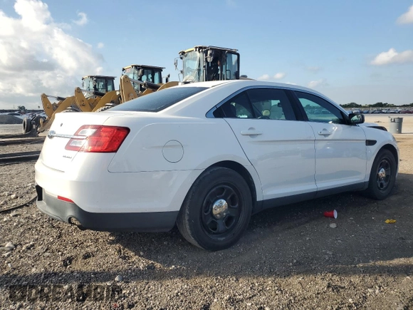 2015 Ford Police Interceptor z VIN 1FAHP2L84FG145849, wystawiony jako Copart lot #44978115 z przebiegiem Nie podano mil oraz Nie do naprawy • Non repairable. Historia ofert i sprzedaży dostępna na DreamBid. Obrazek 3.