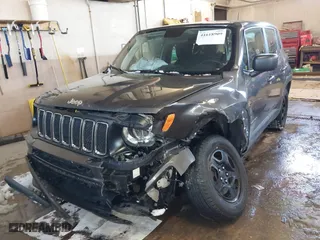2019 Jeep Renegade Sport with VIN ZACNJBAB0KPK07349, listed as a IAAI auction lot 41618909 with 82,402 mi miles. Bid and sale history available at carsss.com. Image 6.