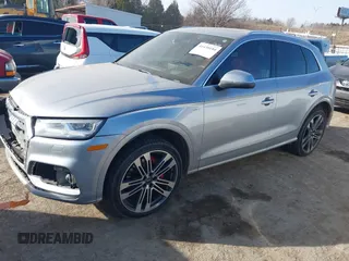 2018 Audi SQ5 Prestige z VIN WA1C4AFY5J2134488, wystawiony jako IAAI lot #41430184 z przebiegiem 82 332 mil mil oraz . Historia ofert i sprzedaży dostępna na DreamBid. Obrazek 2.