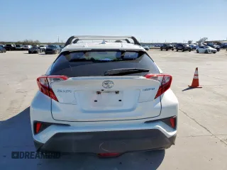 2020 Toyota C-HR LE with VIN JTNKHMBX8L1091676, listed as a Copart auction lot 48601545 with 0 mi miles and Salvage Title. Bid and sale history available at carsss.com. Image 6.
