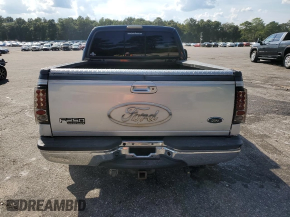 2001 Ford Super Duty F-250 XL with VIN 1FTNX20F41EB17277, listed as a Copart auction lot 72084054 with 190,991 mi miles and Salvage Title. Bid and sale history available at carsss.com. Image 6.