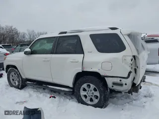 2019 Toyota 4Runner SR5 with VIN JTEBU5JRXK5680109, listed as a IAAI auction lot 41235305 with 91,470 mi miles. Bid and sale history available at carsss.com. Image 15.