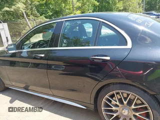 2016 Mercedes-Benz C 63 S AMG z VIN 55SWF8HB7GU129053, wystawiony jako IAAI lot #42562276 z przebiegiem 117 727 mil mil oraz . Historia ofert i sprzedaży dostępna na DreamBid. Obrazek 14.
