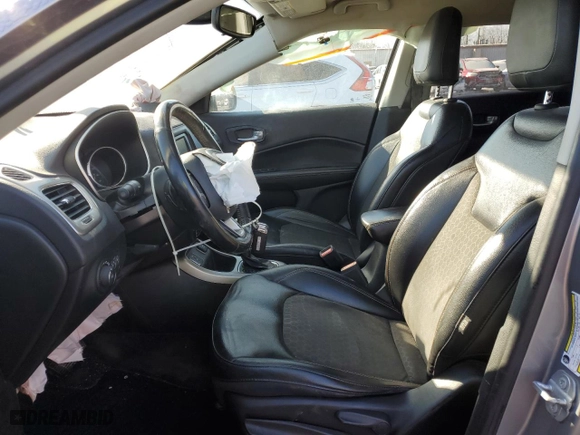 2018 Jeep Compass Latitude with VIN 3C4NJCBB0JT467751, listed as a Copart auction lot 44559865 with 186,205 mi miles and Clean Title. Bid and sale history available at carsss.com. Image 7.
