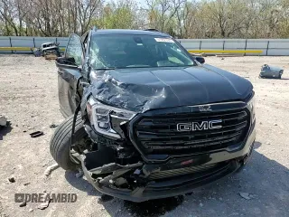 2022 GMC Terrain SLE z VIN 3GKALMEV0NL293548, wystawiony jako Copart lot #51982185 z przebiegiem 56 695 mil mil oraz Szkoda całkowita • Salvage title. Historia ofert i sprzedaży dostępna na DreamBid. Obrazek 11.