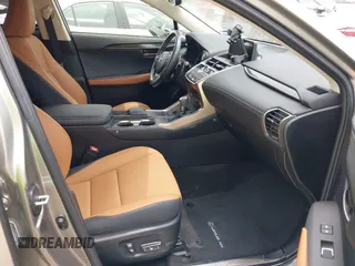 2020 Lexus NX 300 z VIN JTJDARBZ9L5002011, wystawiony jako IAAI lot #42291534 z przebiegiem 43 432 mil mil oraz . Historia ofert i sprzedaży dostępna na DreamBid. Obrazek 5.