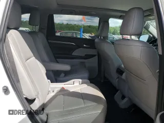 2018 Toyota Highlander Limited z VIN 5TDDZRFH2JS905752, wystawiony jako Copart lot #65187645 z przebiegiem 142 054 mil mil oraz Nie do naprawy • Non repairable. Historia ofert i sprzedaży dostępna na DreamBid. Obrazek 11.