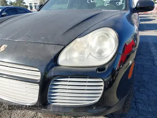2006 Porsche Cayenne Turbo with VIN WP1AC29P46LA91061, listed as a IAAI auction lot 41302590 with 159,035 mi miles. Bid and sale history available at carsss.com. Image 6.