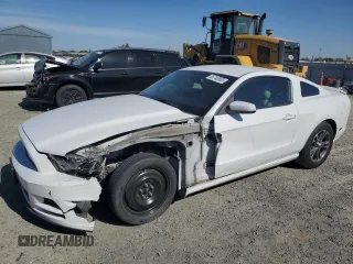 2014 Ford Mustang V6 with VIN 1ZVBP8AM0E5218001, listed as a Copart auction lot 55740805 with 102,276 mi miles and Salvage Title. Bid and sale history available at DreamBid. Image 1.