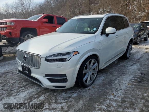 2017 Volvo XC90 Inscription with VIN YV4BC0PL9H1160008, listed as a Copart auction lot 86709564 with 79,796 mi miles and Salvage Title. Bid and sale history available at carsss.com. Image 1.