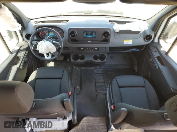2022 Mercedes-Benz Sprinter with VIN W1Y4EDHY3NT114743, listed as a Copart auction lot 64815494 with Not Provided miles and Salvage Title. Bid and sale history available at DreamBid. Image 8.
