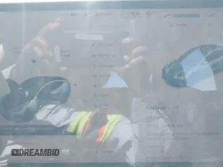 2023 Tesla Model 3 z VIN 5YJ3E1EA5PF401299, wystawiony jako IAAI lot #41968352 z przebiegiem 20 541 mil mil oraz . Historia ofert i sprzedaży dostępna na DreamBid. Obrazek 7.