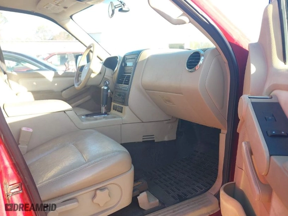 2007 Ford Explorer Sport Trac Limited with VIN 1FMEU33K57UA28478, listed as a IAAI auction lot 41857764 with NaN miles. Bid and sale history available at carsss.com. Image 5.