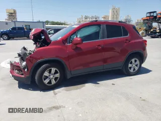 2020 Chevrolet Trax LT z VIN 3GNCJLSB5LL200039, wystawiony jako Copart lot #53728835 z przebiegiem Nie podano mil oraz Szkody całkowita. Historia ofert i sprzedaży dostępna na DreamBid. Obrazek 1.