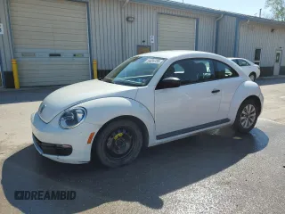 2015 Volkswagen Beetle Fleet Edition with VIN 3VWF17ATXFM603260, listed as a Copart auction lot 54834735 with 103,136 mi miles and Salvage Title. Bid and sale history available at DreamBid. Image 1.