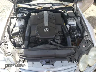 2003 Mercedes-Benz SL 500 z VIN WDBSK75F13F032092, wystawiony jako Copart lot #75596144 z przebiegiem 43 508 mil mil oraz Nie do naprawy • Non repairable. Historia ofert i sprzedaży dostępna na DreamBid. Obrazek 11.