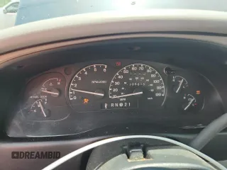 2000 Ford Ranger XLT z VIN 1FTZR15X2YPB55144, wystawiony jako Copart lot #62490945 z przebiegiem 205 615 mil mil oraz Czysty tytuł • Clean title. Historia ofert i sprzedaży dostępna na DreamBid. Obrazek 9.