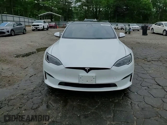 2022 Tesla Model S with VIN 5YJSA1E59NF488969, listed as a Copart auction lot 53686495 with 20,040 mi miles and Salvage Title. Bid and sale history available at DreamBid. Image 14.
