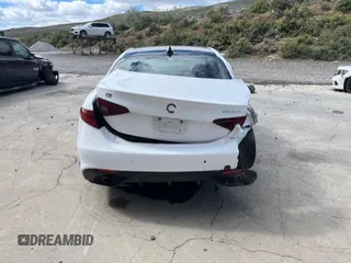 2022 Alfa Romeo Giulia Veloce с VIN ZARFAMBNXN7664866, выставлен на аукционе Copart как лот 55639185 с пробегом Не указан миль и Списание • Salvage title. История ставок и продаж доступна на DreamBid. Изображение 6.