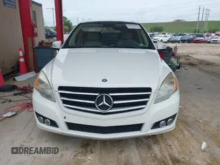 2011 Mercedes-Benz R 350 с VIN 4JGCB6FEXBA113685, выставлен на аукционе IAAI как лот 42437813 с пробегом 90 653 миль миль и . История ставок и продаж доступна на DreamBid. Изображение 12.