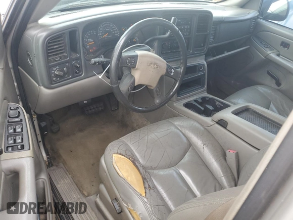 2005 GMC Yukon XL SLT with VIN 1GKEC16Z45J101007, listed as a Copart auction lot 73410194 with 222,535 mi miles and Salvage Title. Bid and sale history available at carsss.com. Image 8.