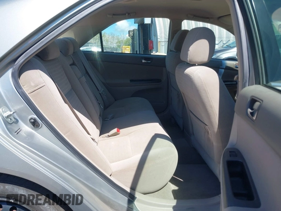 2006 Toyota Camry STD with VIN 4T1BE32KX6U647710, listed as a IAAI auction lot 42180551 with 163,906 mi miles and . Bid and sale history available at DreamBid. Image 8.