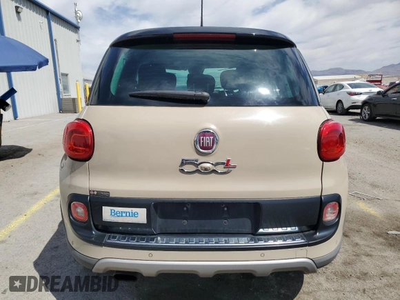 2015 FIAT 500L Urbana Trekking z VIN ZFBCFADH8FZ033661, wystawiony jako Copart lot #53711595 z przebiegiem 124 792 mil mil oraz Szkoda całkowita • Salvage title. Historia ofert i sprzedaży dostępna na DreamBid. Obrazek 6.