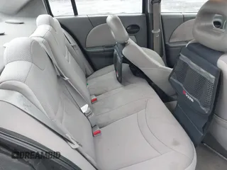 2004 Saturn ION ION 2 z VIN 1G8AJ52F64Z215376, wystawiony jako IAAI lot #42230247 z przebiegiem 60 227 mil mil oraz . Historia ofert i sprzedaży dostępna na DreamBid. Obrazek 8.