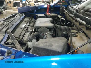2023 Chevrolet Silverado 1500 LT Trail Boss z VIN 3GCUDFED7PG244061, wystawiony jako IAAI lot #41598489 z przebiegiem 15 116 mil mil oraz . Historia ofert i sprzedaży dostępna na DreamBid. Obrazek 20.
