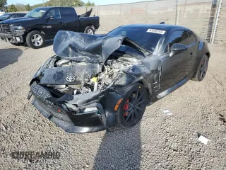 2024 Toyota GR86 Premium with VIN JF1ZNBE15R8760046, listed as a Copart auction lot 82636244 with 0 mi miles and Salvage Title. Bid and sale history available at carsss.com. Image 1.