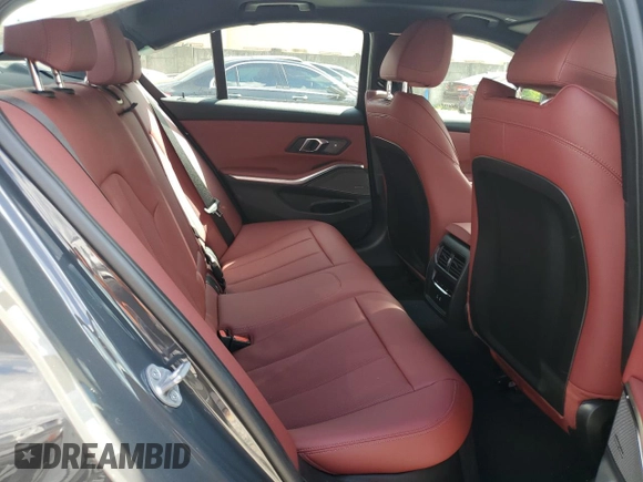 2024 BMW 3 Series M340i with VIN 3MW49FS08R8E86211, listed as a Copart auction lot 71483224 with 860 mi miles and Salvage Title. Bid and sale history available at carsss.com. Image 10.