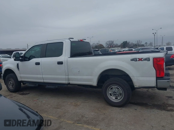 2020 Ford F-250 XL z VIN 1FT7W2B66LEE74858, wystawiony jako IAAI lot #41453320 z przebiegiem 152 935 mil mil oraz . Historia ofert i sprzedaży dostępna na DreamBid. Obrazek 15.