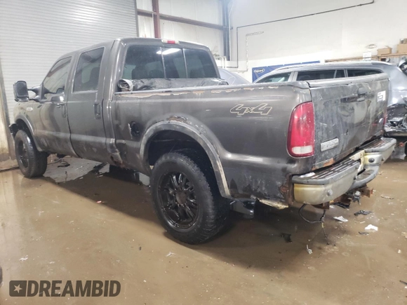 2005 Ford F-250 XL with VIN 1FTSW215X5EC15277, listed as a Copart auction lot 46355635 with 177,231 mi miles and Salvage title. Bid and sale history available at DreamBid. Image 2.