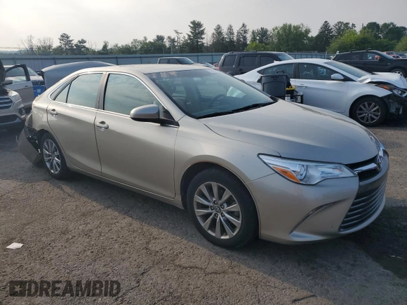 2017 Toyota Camry XLE z VIN 4T1BF1FK9HU625972, wystawiony jako Copart lot #59973965 z przebiegiem 63 630 mil mil oraz Szkoda całkowita • Salvage title. Historia ofert i sprzedaży dostępna na DreamBid. Obrazek 4.
