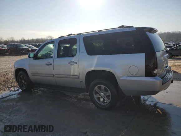 2014 GMC Yukon XL SLT with VIN 1GKS2KE75ER199316, listed as a Copart auction lot 50145985 with 245,746 mi miles and Salvage Title. Bid and sale history available at carsss.com. Image 2.