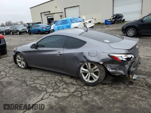 2010 Hyundai Genesis Coupe Grand Touring z VIN KMHHU6KH2AU042270, wystawiony jako Copart lot #82710674 z przebiegiem 56 592 mil mil oraz Szkoda całkowita • Salvage title. Historia ofert i sprzedaży dostępna na DreamBid. Obrazek 2.