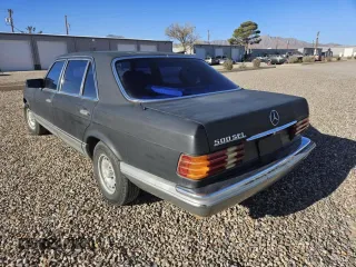 1985 Mercedes-Benz 500 with VIN WDBCA37D3FA170312, listed as a Copart auction lot 84864774 with 132,617 mi miles and Clean Title. Bid and sale history available at carsss.com. Image 3.