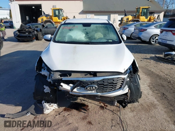 2019 Kia Sorento LX with VIN 5XYPGDA37KG526732, listed as a IAAI auction lot 41708039 with 75,963 mi miles. Bid and sale history available at carsss.com. Image 13.