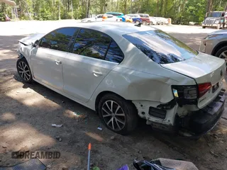 2018 Volkswagen Jetta SE with VIN 3VWDB7AJ1JM261886, listed as a IAAI auction lot 42486968 with Not provided miles and . Bid and sale history available at DreamBid. Image 3.