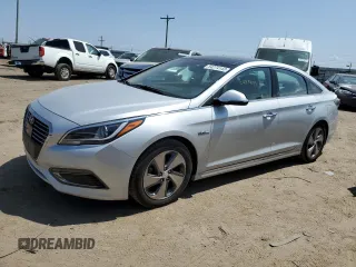 2017 Hyundai Sonata Hybrid Limited with VIN KMHE34L15HA044599, listed as a Copart auction lot 54274143 with 106,525 mi miles. Bid and sale history available at carsss.com. Image 1.