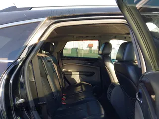 2010 Cadillac SRX Luxury Collection z VIN 3GYFNDEYXAS655420, wystawiony jako IAAI lot #42088766 z przebiegiem 235 033 mil mil oraz . Historia ofert i sprzedaży dostępna na DreamBid. Obrazek 8.