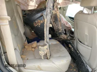 2019 Cadillac Escalade Premium Luxury z VIN 1GYS3CKJ8KR301020, wystawiony jako Copart lot #57452675 z przebiegiem Nie podano mil oraz Szkoda całkowita • Salvage title. Historia ofert i sprzedaży dostępna na DreamBid. Obrazek 11.