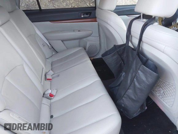 2014 Subaru Outback Limited with VIN 4S4BRCLC0E3225638, listed as a IAAI auction lot 41897375 with 118,155 mi miles and . Bid and sale history available at DreamBid. Image 8.