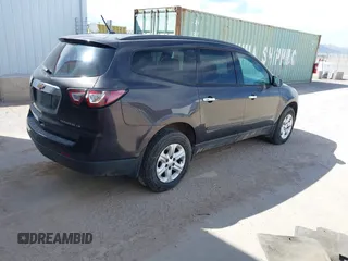 2015 Chevrolet Traverse LS z VIN 1GNKVFED4FJ323888, wystawiony jako IAAI lot #42001827 z przebiegiem 182 819 mil mil oraz . Historia ofert i sprzedaży dostępna na DreamBid. Obrazek 4.