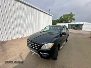 2012 Mercedes-Benz M 350 z VIN 4JGDA5HB2CA016731, wystawiony jako Copart lot #61779925 z przebiegiem 197 795 mil mil oraz Czysty tytuł • Clean title. Historia ofert i sprzedaży dostępna na DreamBid. Obrazek 2.